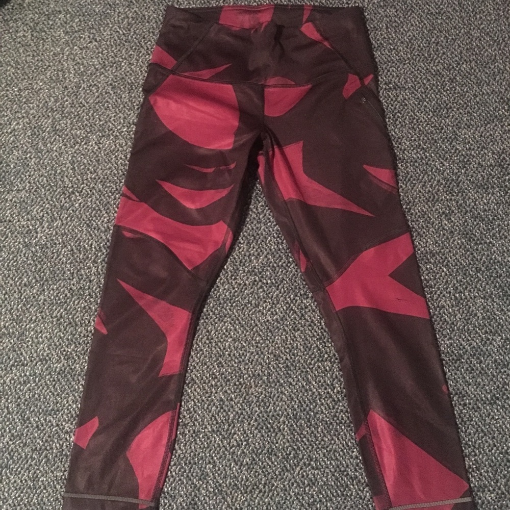 Lululemon Capri leggings size 6